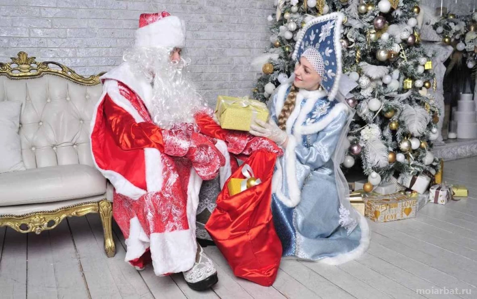Магазин карнавальных костюмов Деда Мороза и Снегурочки Изображение 4