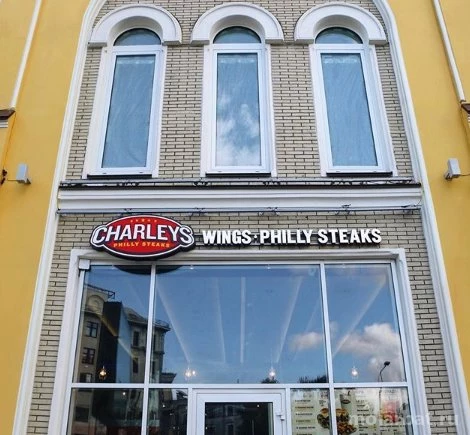 Ресторан быстрого питания CHARLEYS Philly Steaks Изображение 1