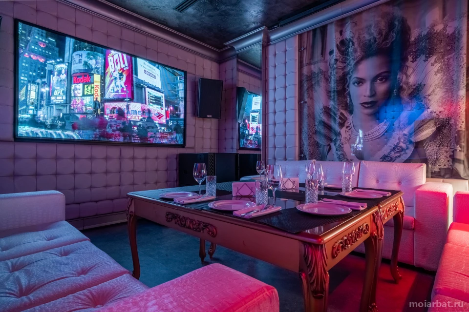Karaoke club & night bar ROYAL ARBAT на улице Новый Арбат Изображение 5
