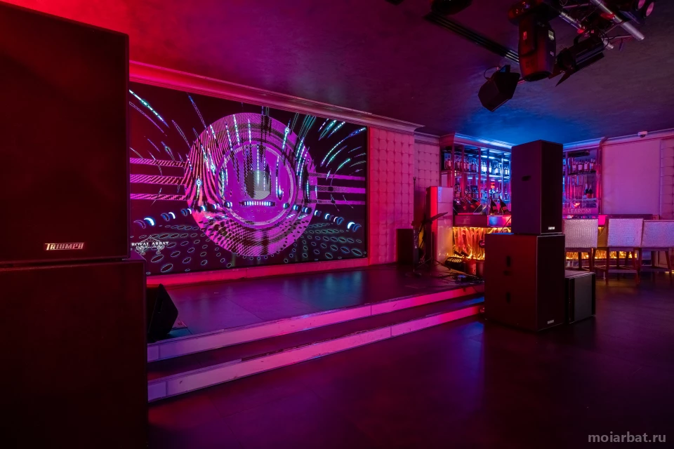 Karaoke club & night bar ROYAL ARBAT на улице Новый Арбат Изображение 2